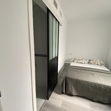 Apartamento Carihuela Torremolinos Exterior photo